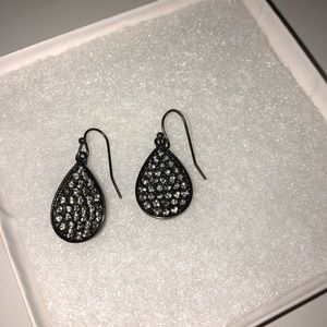 DANGLE EARRINGS